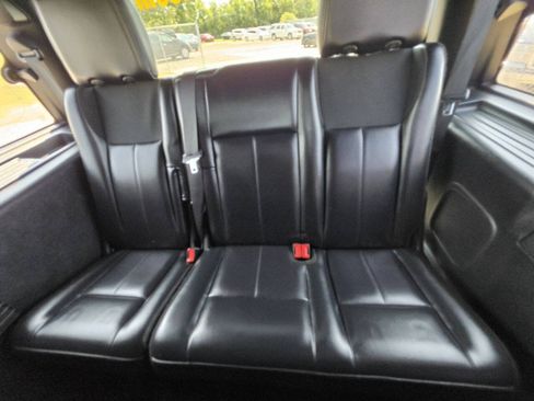 Used 2017 Ford Expedition Limited RWD image 4