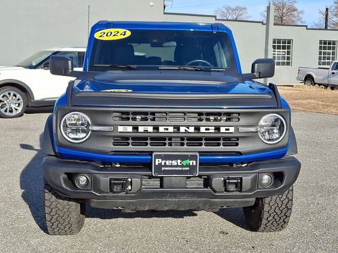 Used 2024 Ford Bronco Black Diamond image 2