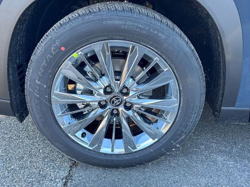 New 2026 Toyota Grand Highlander Platinum image 4