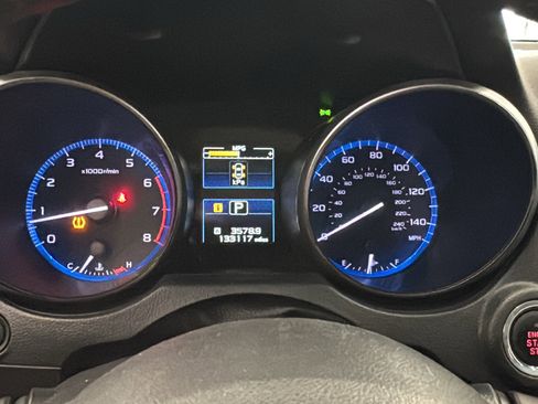 Used 2018 Subaru Outback 2.5i Limited AWD/4WD image 15