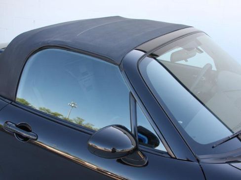 Used 2007 MAZDA MX-5 Miata Touring RWD image 5