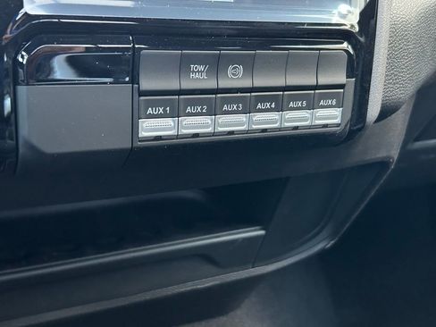 Used 2024 RAM 3500 Tradesman image 38