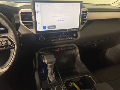 Used 2024 Toyota Tundra Limited image 20