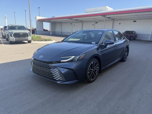 New 2026 Toyota Camry XLE w/ Premium Plus Package FWD image 26
