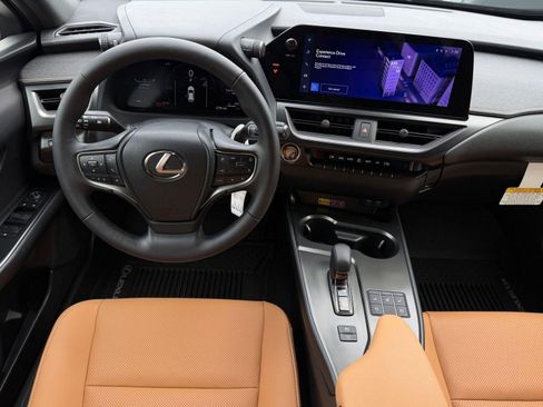 New 2026 Lexus UX 300h AWD image 25
