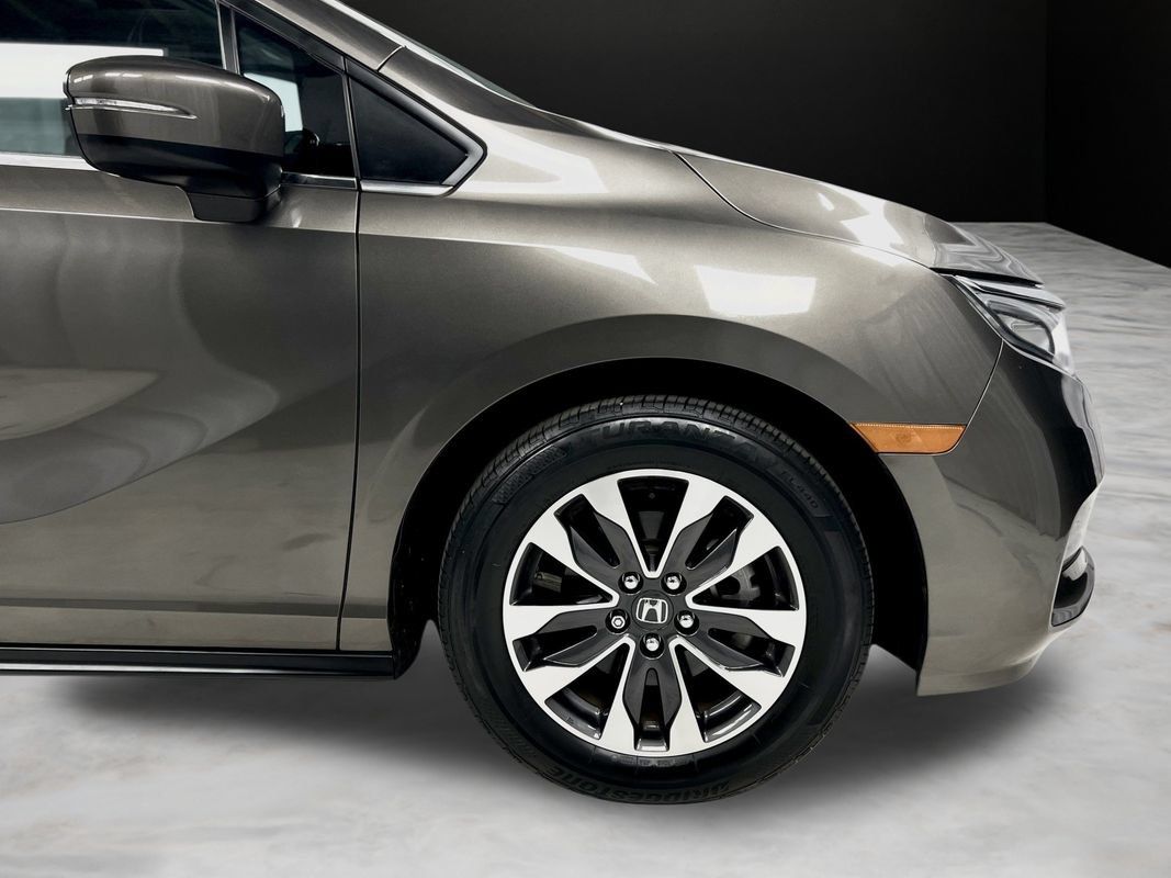 Used 2021 Honda Odyssey EX-L image 11