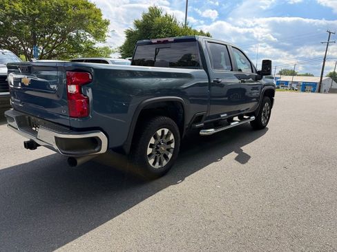 Used 2024 Chevrolet Silverado 2500 LT w/ All Star Edition AWD/4WD image 6