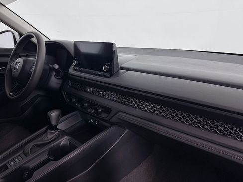 Used 2023 Honda Accord LX image 29