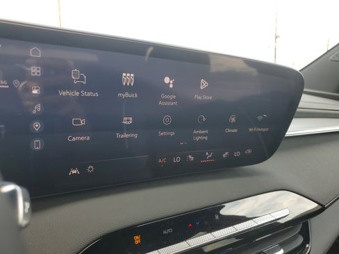 New 2026 Buick Enclave Preferred image 26