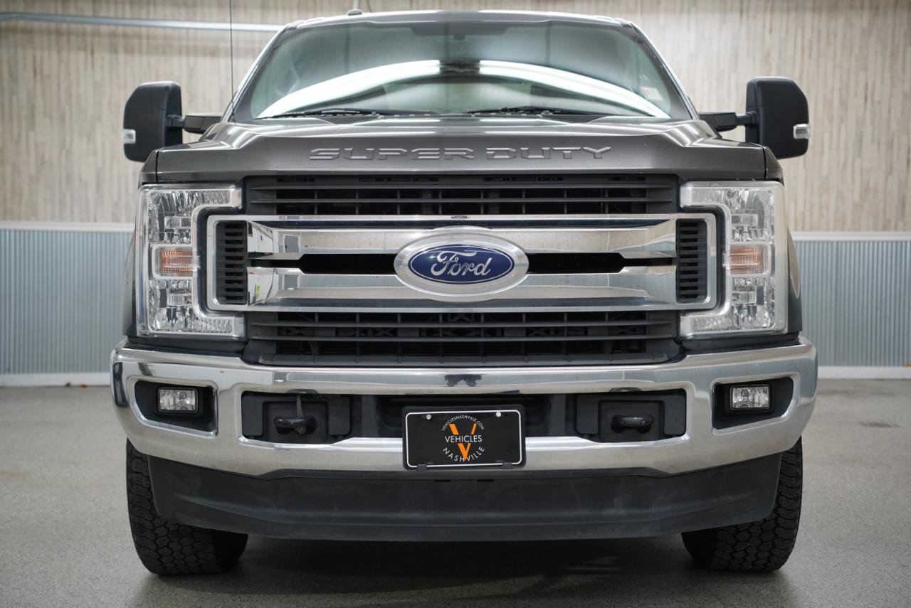 Used 2017 Ford F250 XLT w/ XLT Value Package AWD/4WD image 3