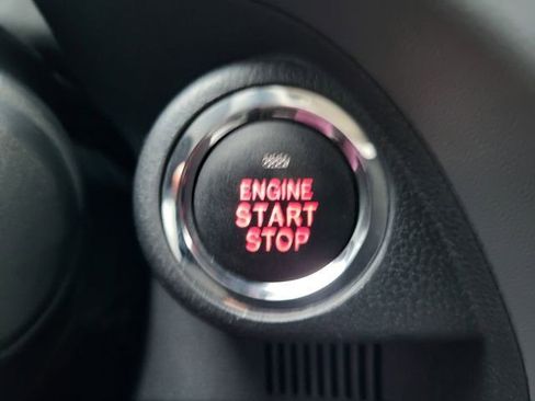 Used 2024 Subaru Crosstrek 2.5i Limited w/ Crosstrek Mirror Package image 19