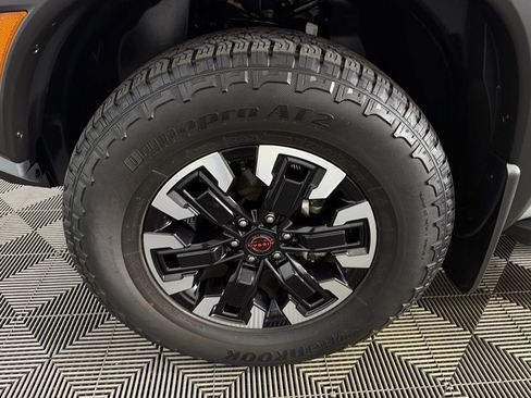 Used 2024 Nissan Frontier PRO-4X w/ Off-Road Protection Package AWD/4WD image 11