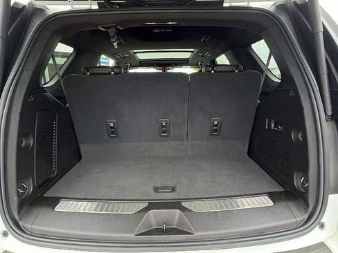 Used 2021 Chevrolet Tahoe Z71 w/ Luxury Package image 10