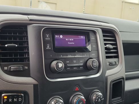 Used 2018 RAM 1500 Express image 26