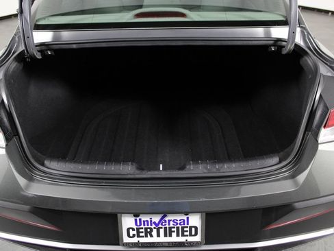 Certified 2024 Hyundai Elantra SEL FWD image 16