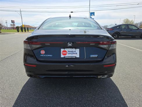 New 2026 Honda Accord Touring image 5
