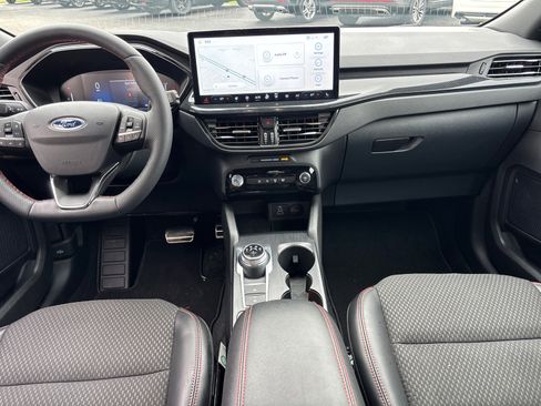 Used 2024 Ford Escape ST-Line w/ Tech Pack #1 AWD/4WD image 28