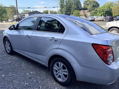 Used 2015 Chevrolet Sonic LT FWD image 9