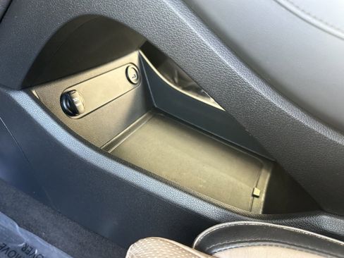 Used 2021 Hyundai Santa Fe Limited image 29