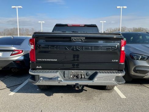 Used 2022 Chevrolet Silverado 1500 LTZ image 5