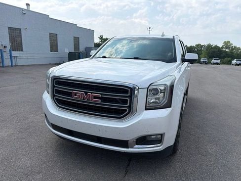 Used 2016 GMC Yukon SLT w/ Open Road Package AWD/4WD image 4