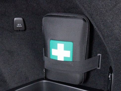 Certified 2025 Volvo XC90 B6 Plus w/ Protection Package Premier image 34