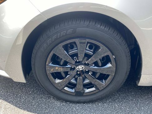 Used 2024 Toyota Corolla LE FWD image 12