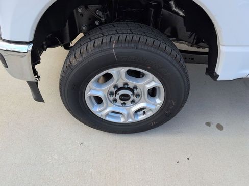 New 2026 Ford F250 XLT image 17