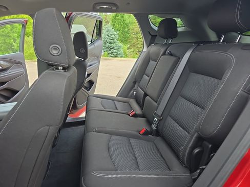Used 2022 GMC Terrain SLE w/ Driver Convenience Package AWD/4WD image 14