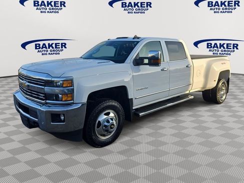 Used 2015 Chevrolet Silverado 3500 LTZ w/ Duramax Plus Package image 4
