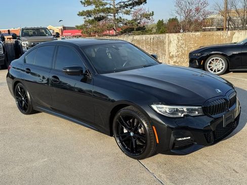 Used 2021 BMW 330i xDrive Sedan w/ M Sport Package image 6
