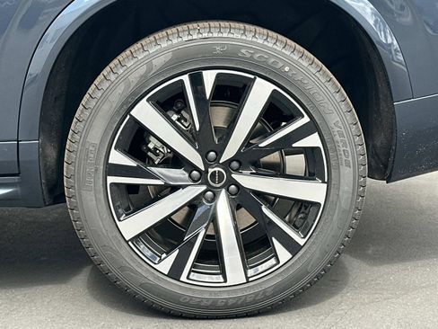 New 2026 Volvo XC90 B5 Core image 24