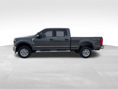 Used 2018 Ford F250 XLT image 4