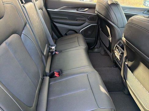 New 2026 Jeep Grand Cherokee Limited Reserve image 24