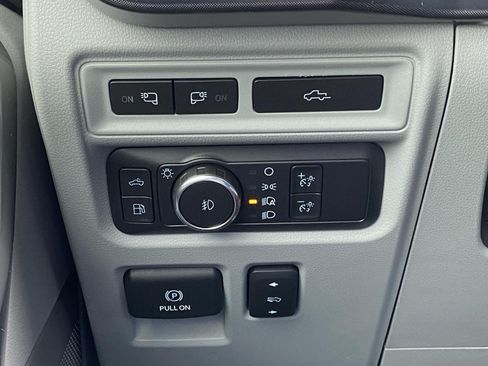 Certified 2022 Ford F150 Limited AWD/4WD image 19