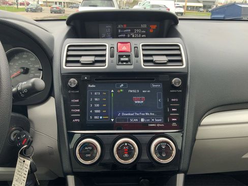 Used 2018 Subaru Forester 2.5i Premium image 13