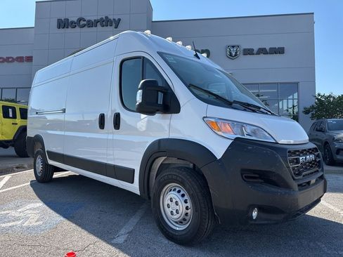 New 2026 RAM ProMaster 2500 w/ Convenience Group image 1