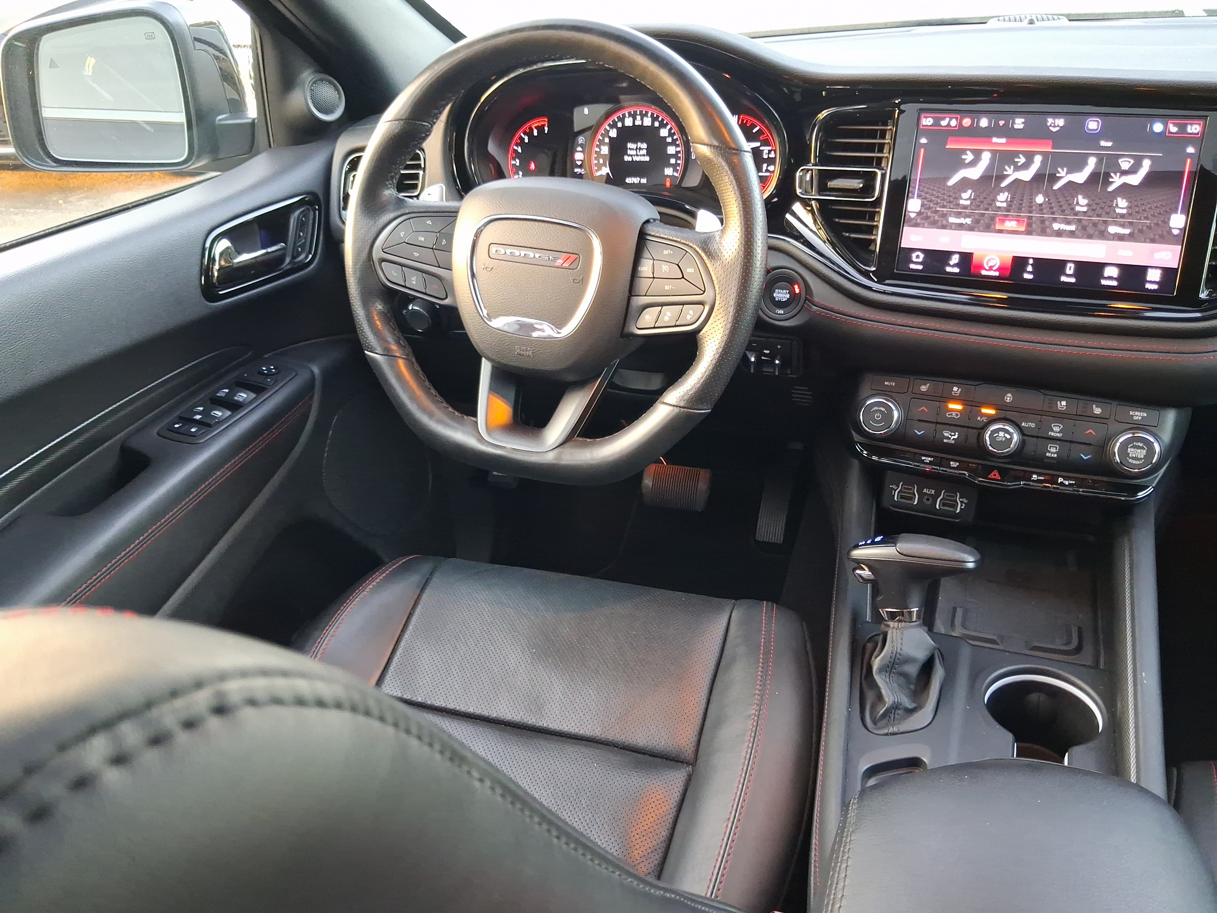 Used 2024 Dodge Durango R/T RWD image 8