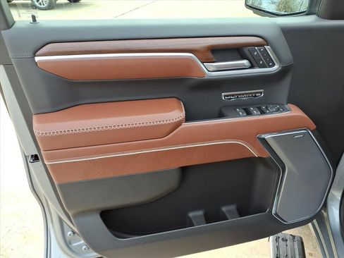 New 2026 GMC Sierra 1500 Denali Ultimate image 16