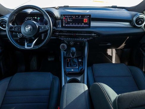 Used 2024 Alfa Romeo Tonale Ti w/ Active Assist Package image 31