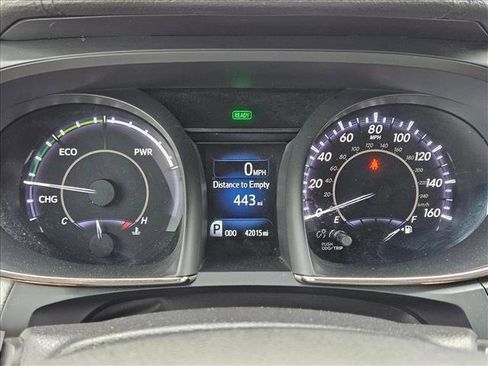 Used 2018 Toyota Avalon Limited FWD image 11