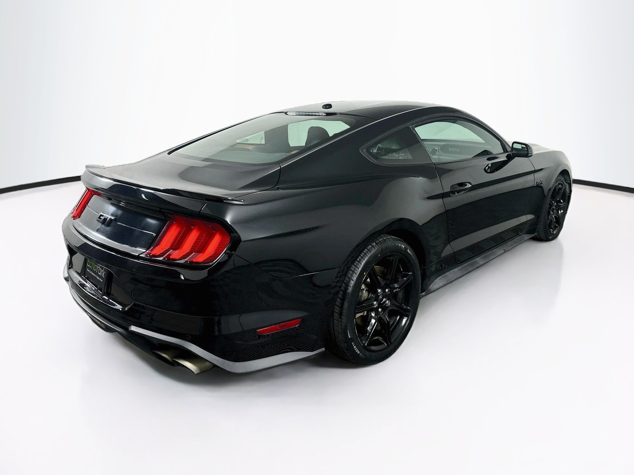 Used 2019 Ford Mustang GT Premium w/ Black Accent Package RWD image 9