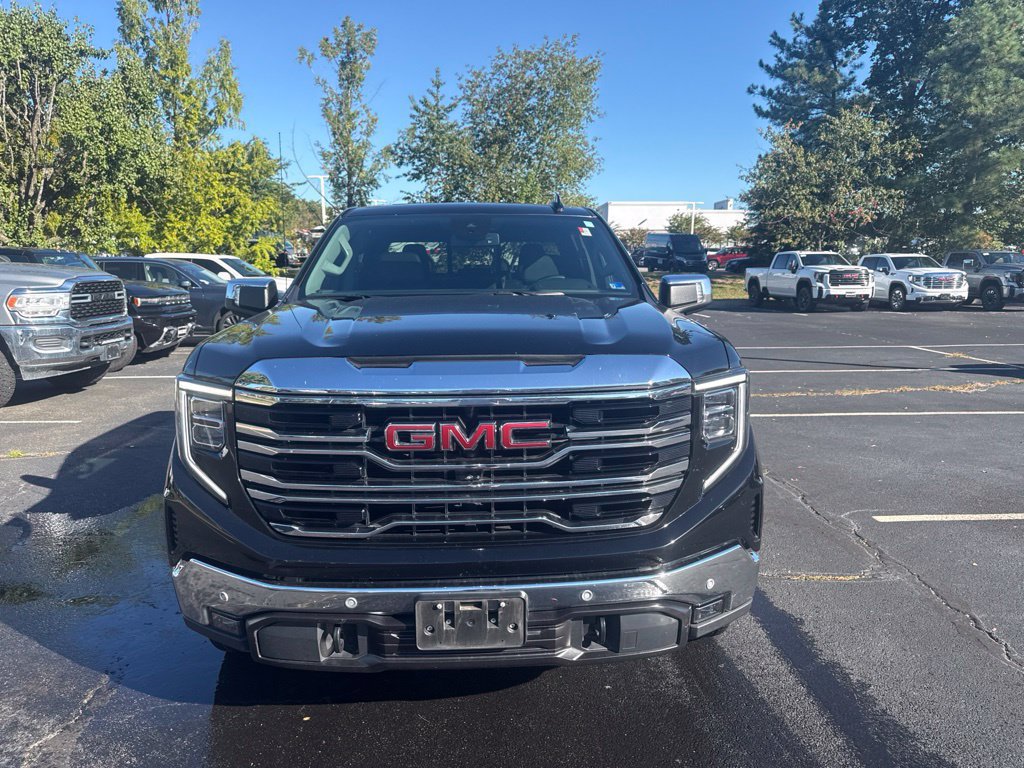 Used 2024 GMC Sierra 1500 SLT w/ SLT Premium Plus Package AWD/4WD image 2