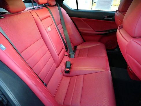 Used 2024 Lexus IS 300 F Sport image 12