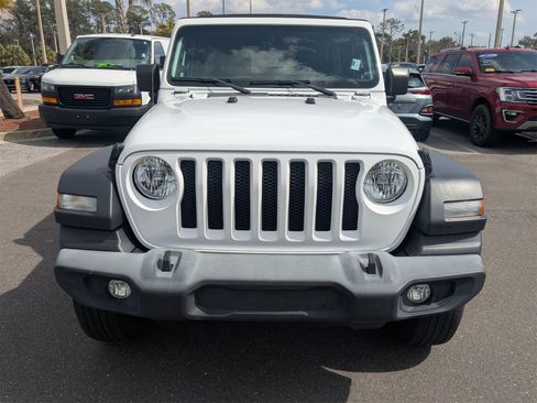 Used 2021 Jeep Wrangler Unlimited Sport image 9