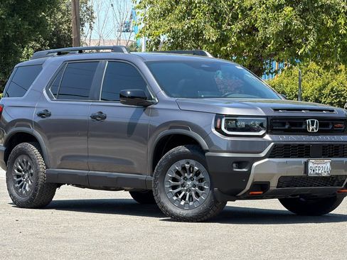 Used 2026 Honda Passport TrailSport image 2