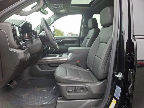 New 2026 Chevrolet Silverado 2500 LTZ w/ Trail Boss Package image 6