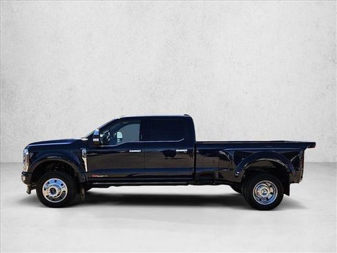 Certified 2024 Ford F450 Platinum image 9