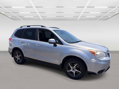 Used 2015 Subaru Forester 2.5i Premium w/ All-Weather Package AWD/4WD image 5