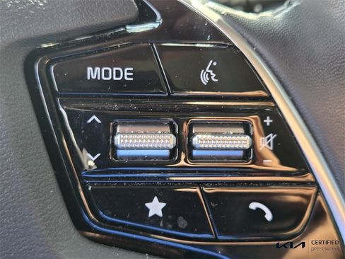 Certified 2023 Kia Niro EX w/ EX Cold Weather Package image 29